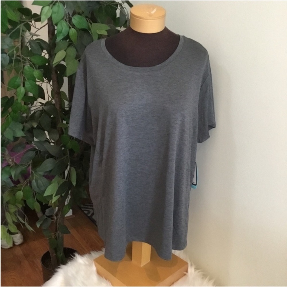 MTA Sport Women’s Plus 3X Gray Relaxed Fit Active Tee NWT